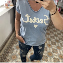 tee shirt bleu clair